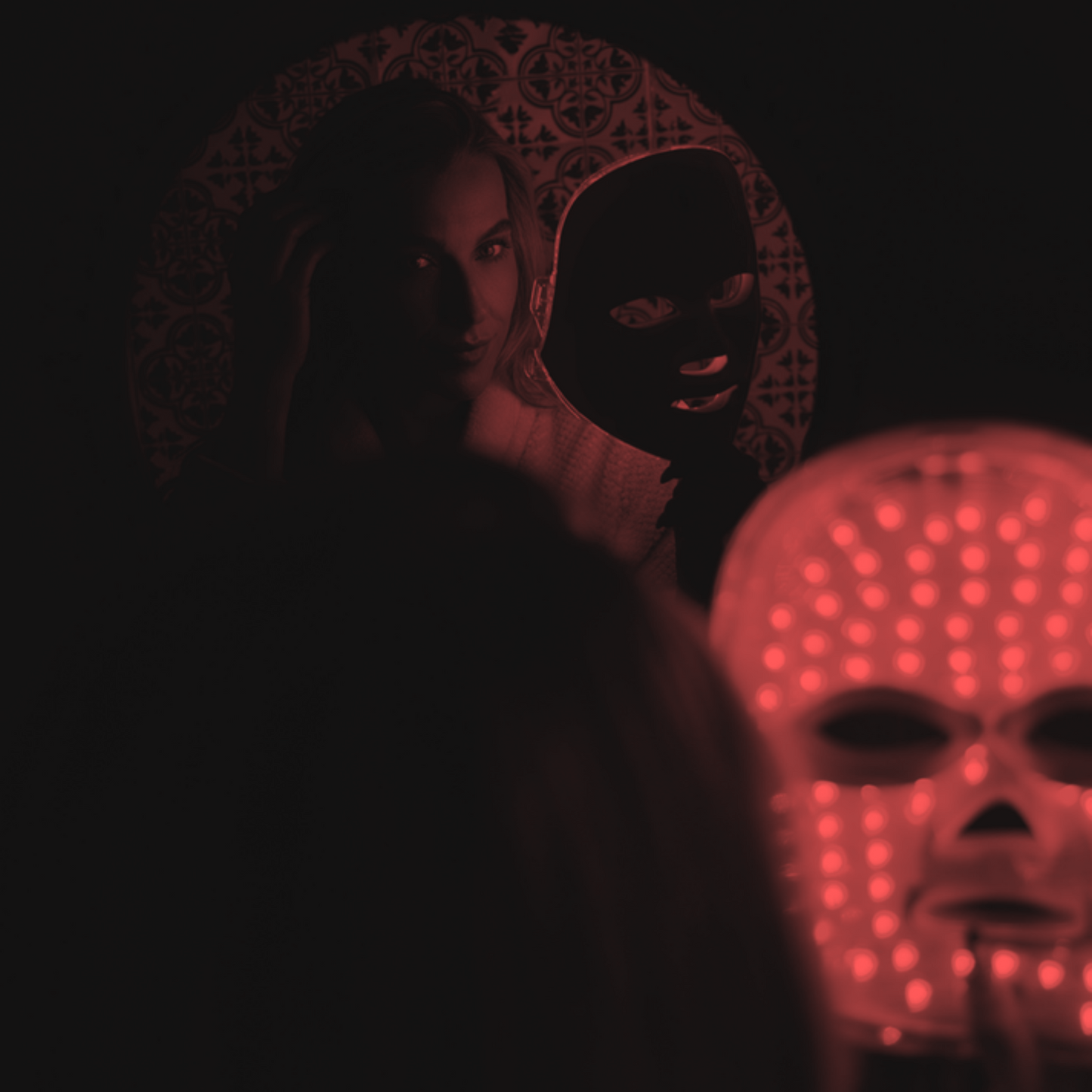 Aevura Studio™ - LED Face Mask